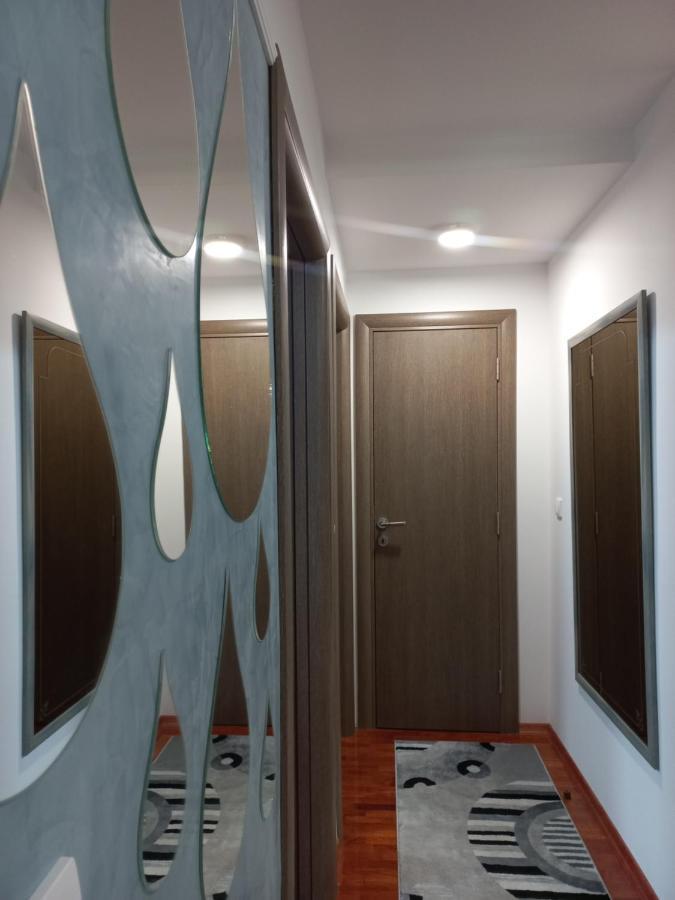 Twins Apartments Cacak Ngoại thất bức ảnh